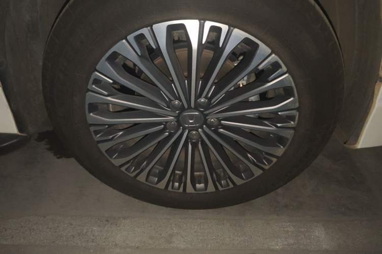 Used Honda Avancier 2023 370TURBO Four-Wheel Drive Luxury Edition Right Front Wheel Hub