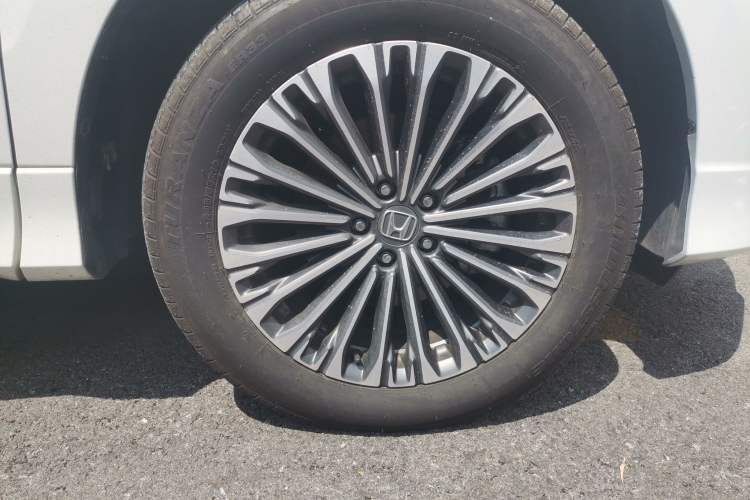 Used Honda Avancier 2023 370TURBO Two-Wheel-Drive Luxury Edition Right Front Wheel Hub