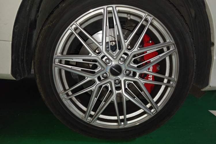 Used Honda Avancier 2023 370TURBO Four-Wheel Drive Luxury Edition Right Front Wheel Hub