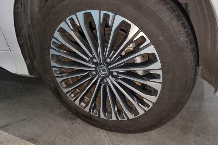 Used Honda Avancier 2023 370TURBO Four-Wheel Drive Luxury Edition Right Front Wheel Hub