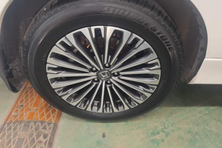 Used Honda Avancier 2023 370TURBO Two-Wheel-Drive Luxury Edition Right Rear Wheel Hub