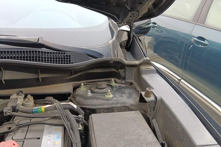 Used Honda Breeze 2020 240TURBO CVT 2WD Elite Edition Engine Bay Left