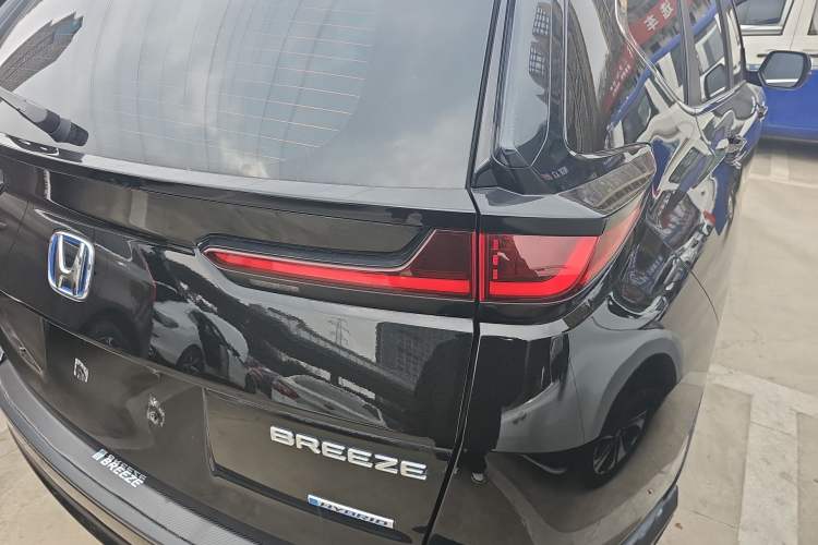 Used Honda Breeze 2020 Xing·Hybrid 2.0L Two-Wheel Drive Xing·Elite Edition Exterior 3