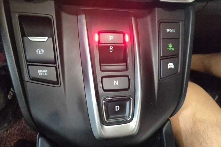 Used Honda Breeze 2020 Rui Hybrid 2.0L Two-Wheel Drive Rui Prestige Edition Gear Lever