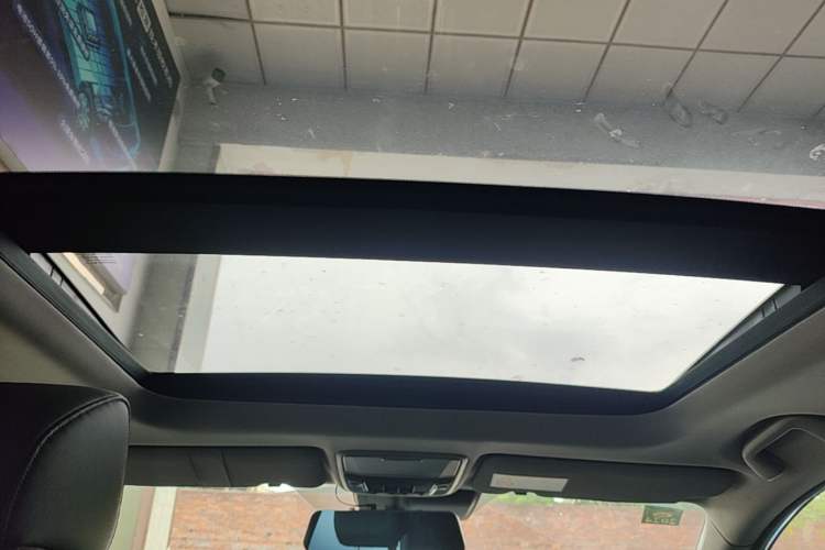 Used Honda Breeze 2020 240TURBO CVT 2WD Luxury Edition Headliner
