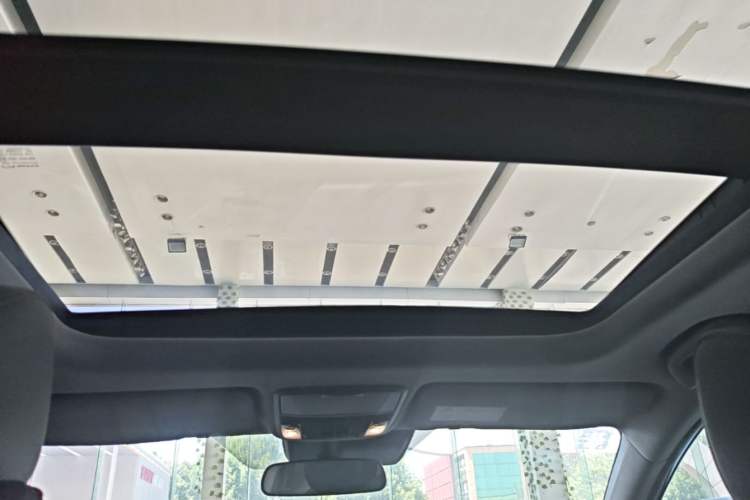 Used Honda Breeze 2020 240TURBO CVT 2WD Luxury Edition Headliner