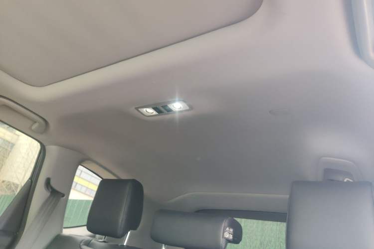 Used Honda Breeze 2020 240TURBO CVT 2WD Luxury Edition Headliner
