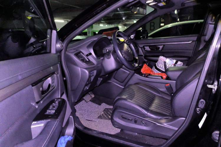 Used Honda Breeze 2020 Rui Hybrid 2.0L Two-Wheel Drive Rui Phantom Night Edition Interior 3
