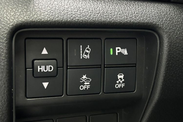 Used Honda Breeze 2020 240TURBO CVT Four-Wheel Drive Phantom Night Edition Interior 4
