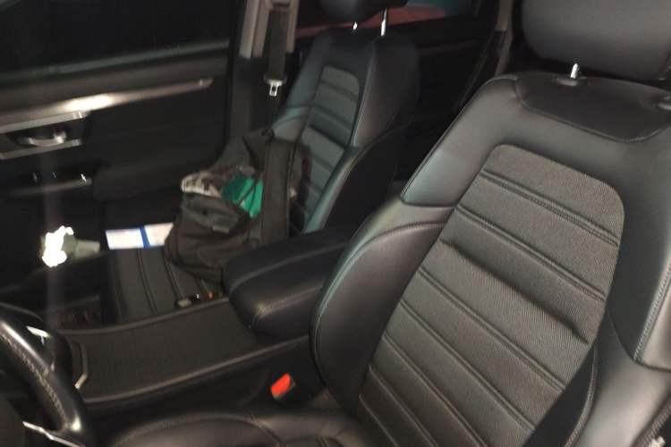 Used Honda Breeze 2020 Rui Hybrid 2.0L Two-Wheel Drive Rui Luxury Edition Left Front Seat