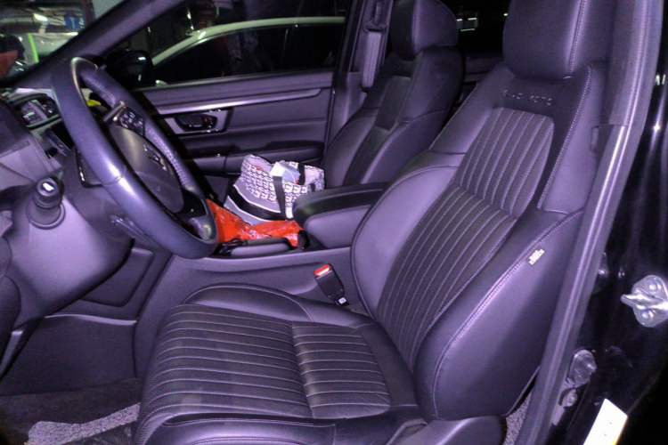 Used Honda Breeze 2020 Rui Hybrid 2.0L Two-Wheel Drive Rui Phantom Night Edition Left Front Seat