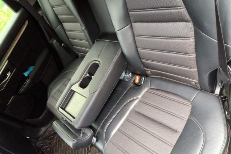 Used Honda Breeze 2020 Rui Hybrid 2.0L Two-Wheel Drive Rui Luxury Edition Left Rear Seat