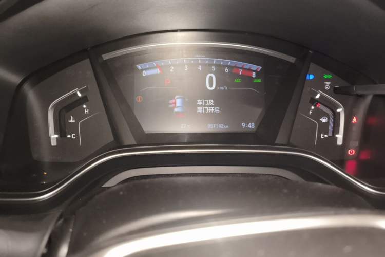 Used Honda Breeze 2020 240TURBO CVT Two-Wheel Drive Prestige Edition Odometer Close Up