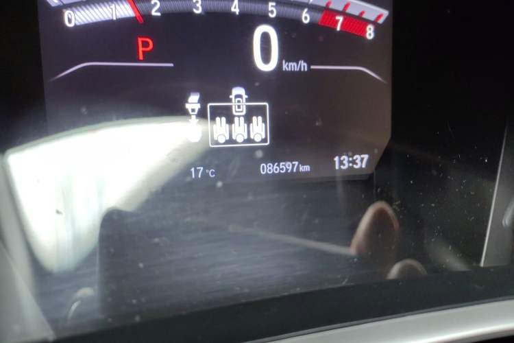 Used Honda Breeze 2020 240TURBO CVT Two-Wheel Drive Prestige Edition Odometer Close Up