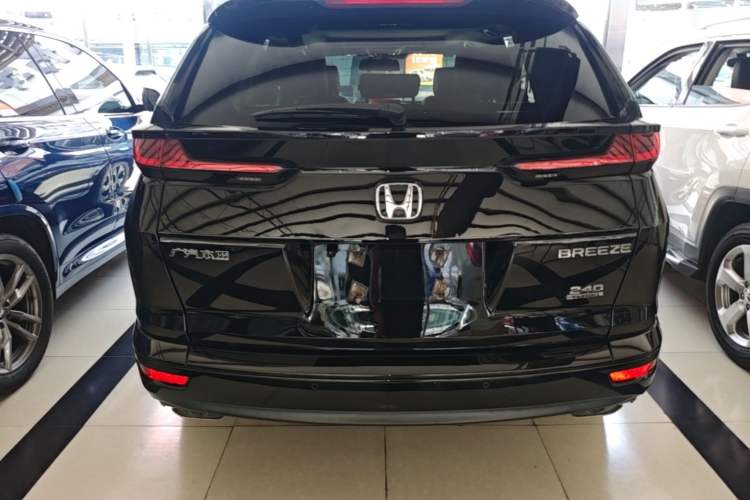 Used Honda Breeze 2020 240TURBO CVT Two-Wheel Drive Prestige Edition Rear