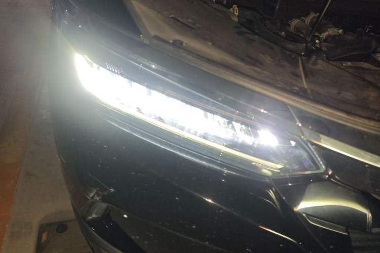 Used Honda Breeze 2020 240TURBO CVT 2WD Luxury Edition Right Front Headlight
