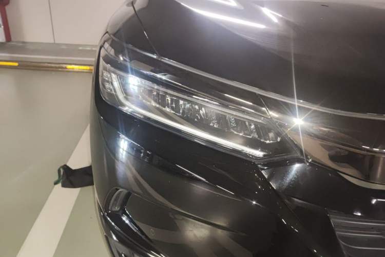 Used Honda Breeze 2020 Rui Hybrid 2.0L Two-Wheel Drive Rui Phantom Night Edition Right Front Headlight