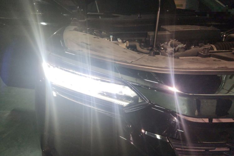 Used Honda Breeze 2020 240TURBO CVT 2WD Luxury Edition Right Front Headlight