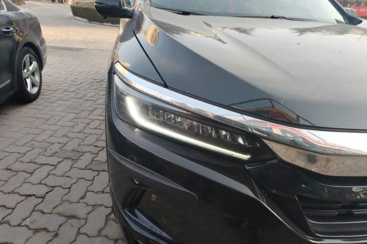 Used Honda Breeze 2020 Rui Hybrid 2.0L Two-Wheel Drive Rui Luxury Edition Right Front Headlight