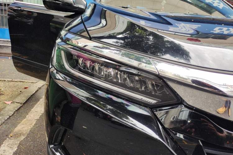 Used Honda Breeze 2020 240TURBO CVT 2WD Elite Edition Right Front Headlight