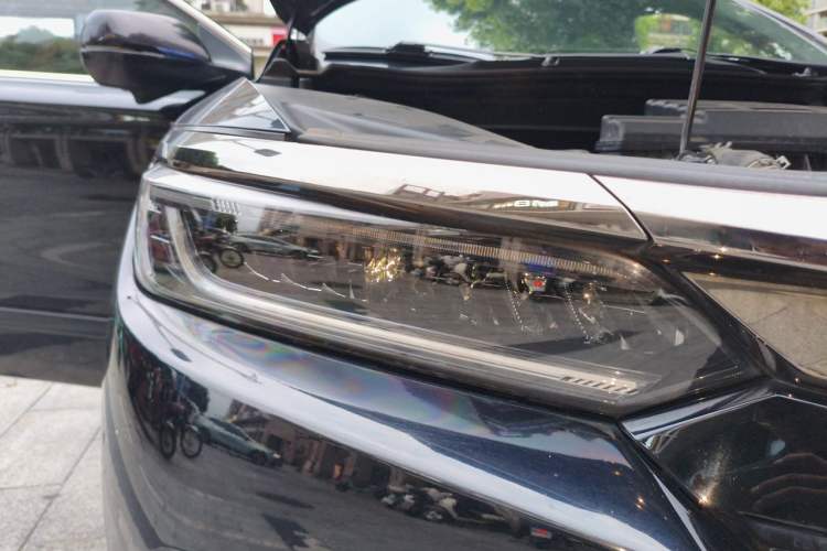 Used Honda Breeze 2020 240TURBO CVT 2WD Phantom Night Edition Right Front Headlight