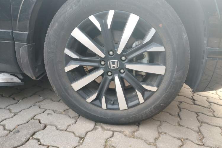Used Honda Breeze 2020 Rui Hybrid 2.0L Two-Wheel Drive Rui Luxury Edition Right Front Wheel Hub