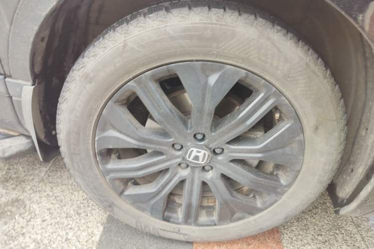 Used Honda Breeze 2020 240TURBO CVT 2WD Phantom Night Edition Right Front Wheel Hub
