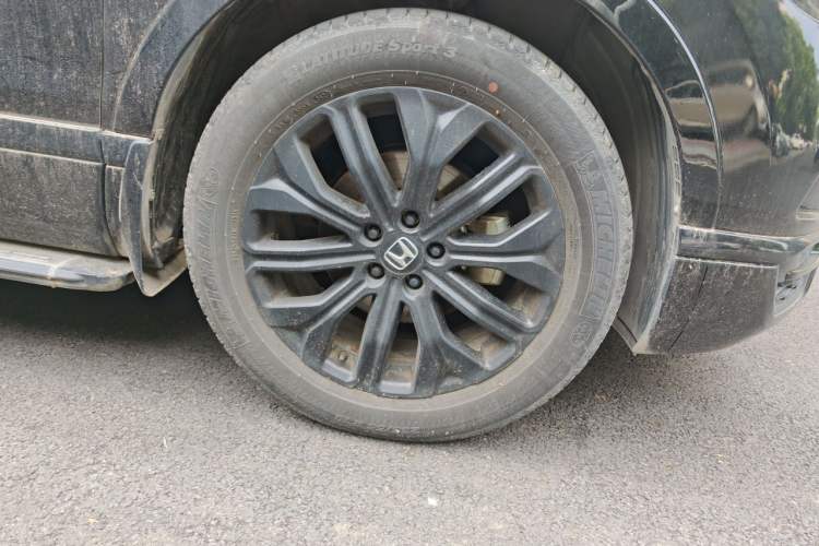 Used Honda Breeze 2020 240TURBO CVT 2WD Phantom Night Edition Right Front Wheel Hub