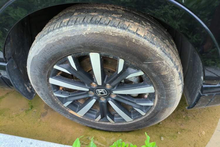 Used Honda Breeze 2020 Rui Hybrid 2.0L Two-Wheel Drive Rui Luxury Edition Right Front Wheel Hub
