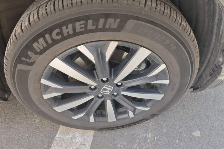 Used Honda Breeze 2020 Rui Hybrid 2.0L Two-Wheel Drive Rui Prestige Edition Right Front Wheel Hub