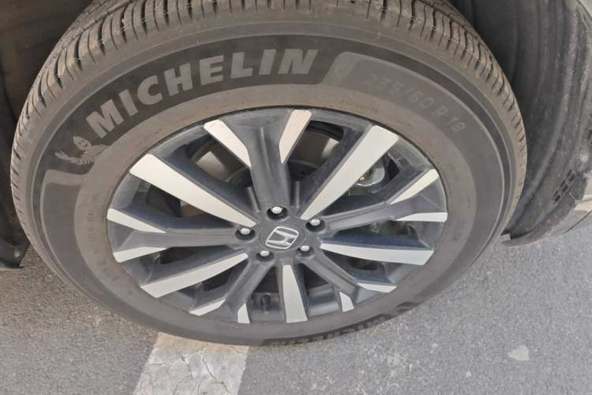 Used Honda Breeze 2020 Rui Hybrid 2.0L Two-Wheel Drive Rui Prestige Edition Right Front Wheel Hub