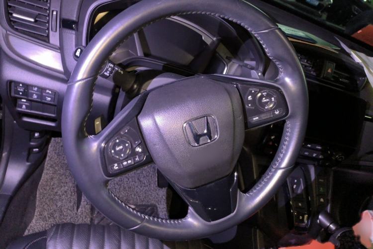 Used Honda Breeze 2020 Rui Hybrid 2.0L Two-Wheel Drive Rui Phantom Night Edition Steering Wheel