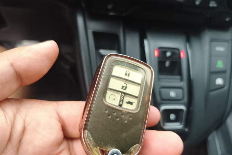 Used Honda Breeze 2020 Rui Hybrid 2.0L Two-Wheel Drive Rui Phantom Night Edition Vehicle Key