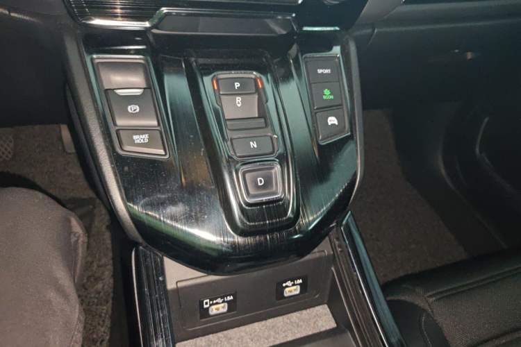 Used Honda Breeze 2020 Rui Hybrid 2.0L Two-Wheel Drive Rui Luxury Edition Gear Lever