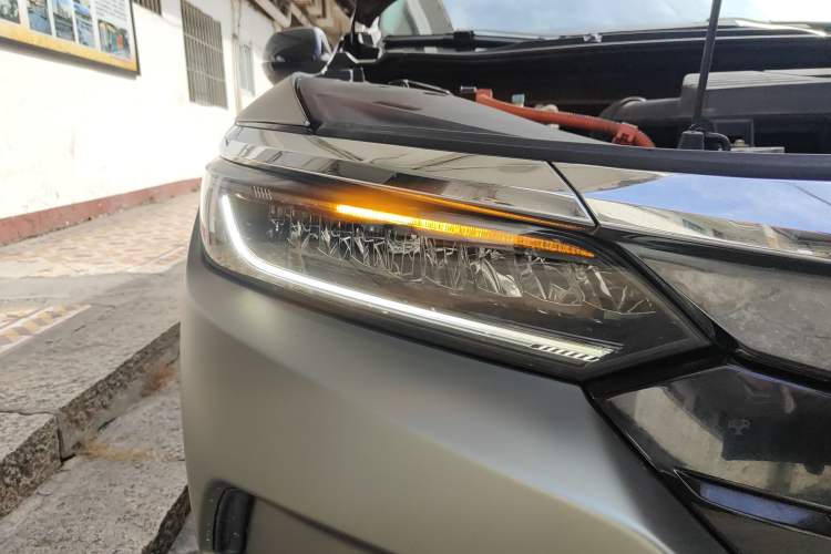 Used Honda Breeze 2020 Rui Hybrid 2.0L Two-Wheel Drive Rui Luxury Edition Right Front Headlight