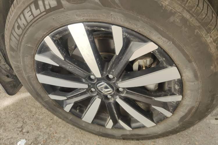 Used Honda Breeze 2020 Rui Hybrid 2.0L Two-Wheel Drive Rui Luxury Edition Right Front Wheel Hub