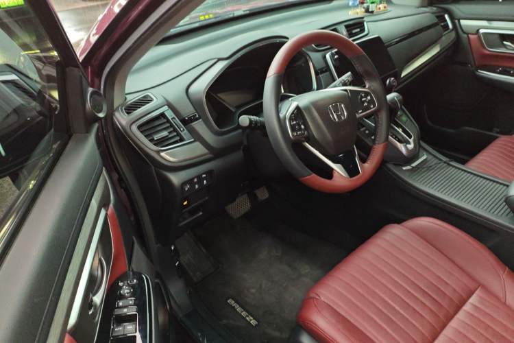 Used Honda Breeze 2020 240TURBO CVT Two-Wheel Drive Prestige Edition Driver Seat