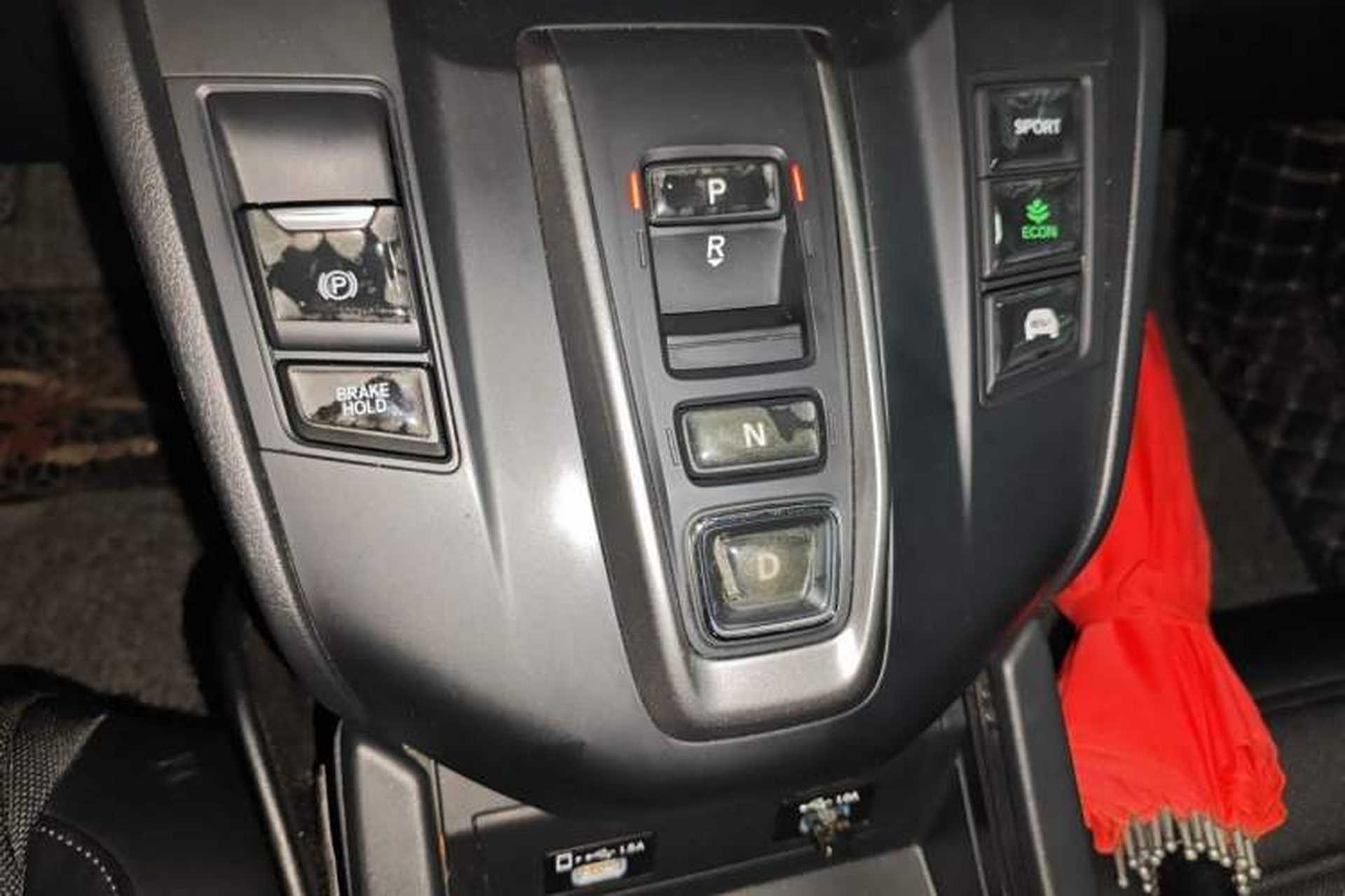 Used Honda Breeze 2020 Rui Hybrid 2.0L Two-Wheel Drive Rui Luxury Edition Gear Lever