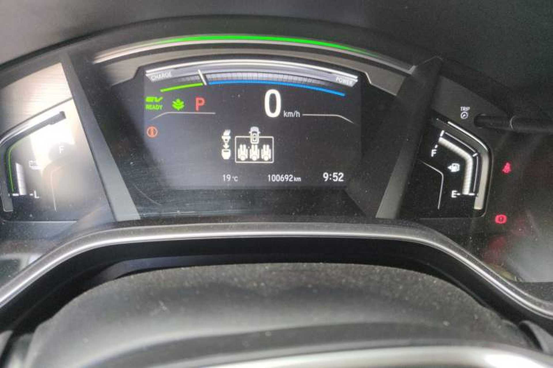 Used Honda Breeze 2020 Rui Hybrid 2.0L Two-Wheel Drive Rui Prestige Edition Odometer Close Up