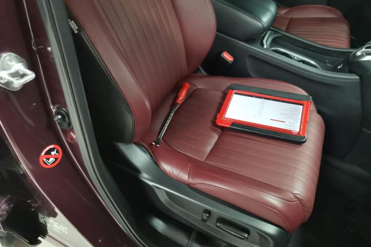 Used Honda Breeze 2020 240TURBO CVT Two-Wheel Drive Prestige Edition Right Front Seat
