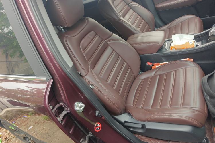 Used Honda Breeze 2020 240TURBO CVT 2WD Elite Edition Right Front Seat