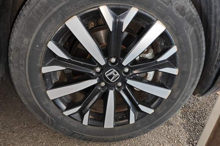 Used Honda Breeze 2020 Rui Hybrid 2.0L Two-Wheel Drive Rui Luxury Edition Right Front Wheel Hub