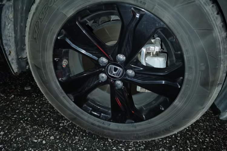 Used Honda Breeze 2020 240TURBO CVT 2WD Elite Edition Right Front Wheel Hub
