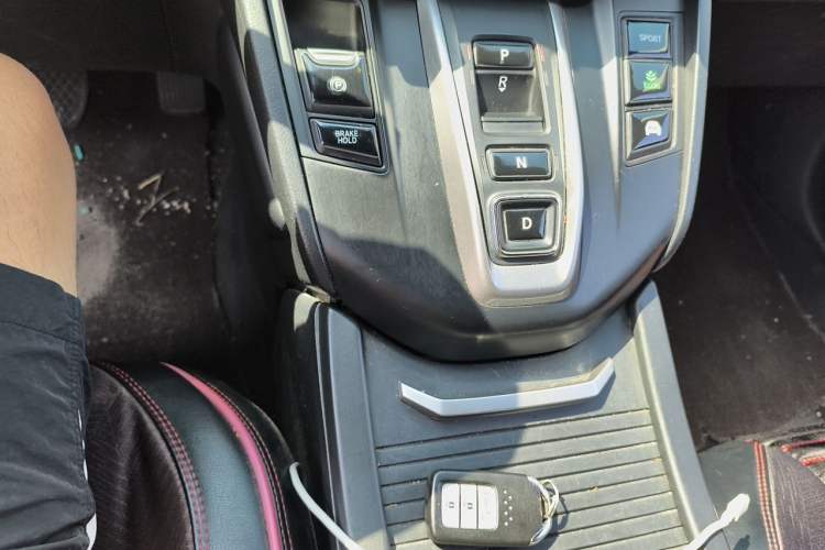 Used Honda Breeze 2020 Rui Hybrid 2.0L Two-Wheel Drive Rui Luxury Edition Gear Lever