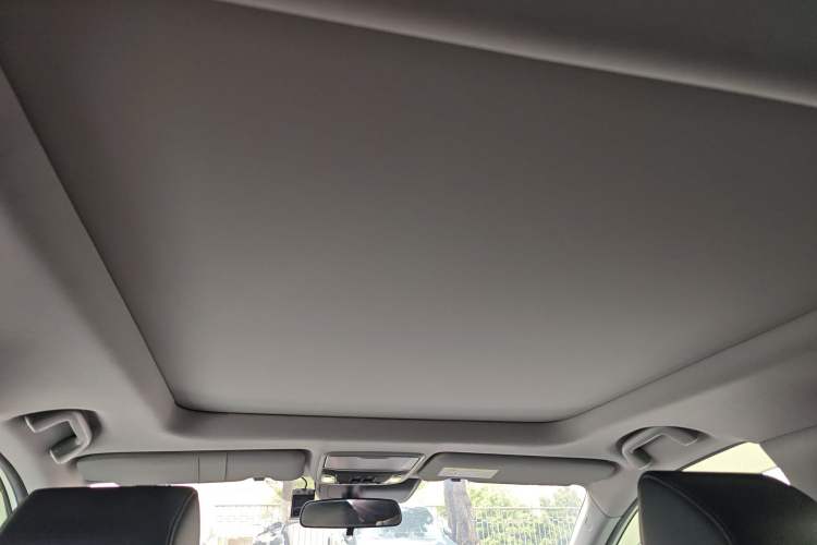 Used Honda Breeze 2020 240TURBO CVT Two-Wheel Drive Prestige Edition Headliner