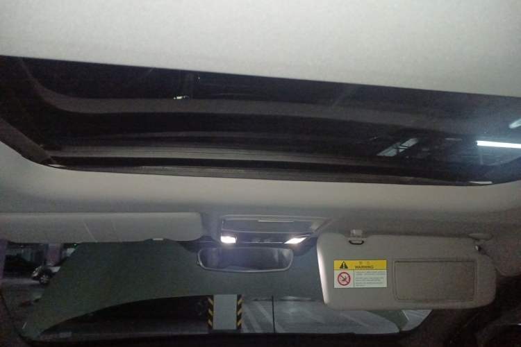 Used Honda Breeze 2020 240TURBO CVT Two-Wheel Drive Prestige Edition Headliner