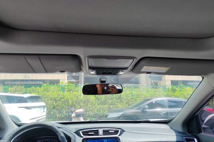 Used Honda Breeze 2020 240TURBO CVT 2WD Elite Edition Headliner