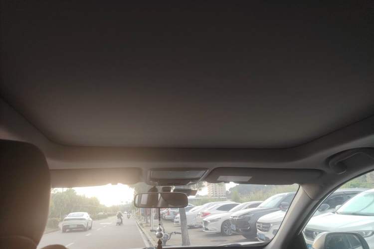 Used Honda Breeze 2020 240TURBO CVT 2WD Elite Edition Headliner