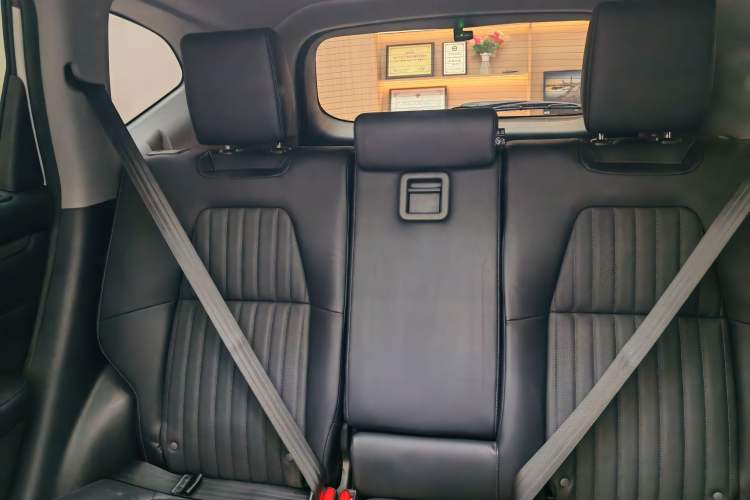 Used Honda Breeze 2020 240TURBO CVT Four-Wheel Drive Premium Edition Interior 2