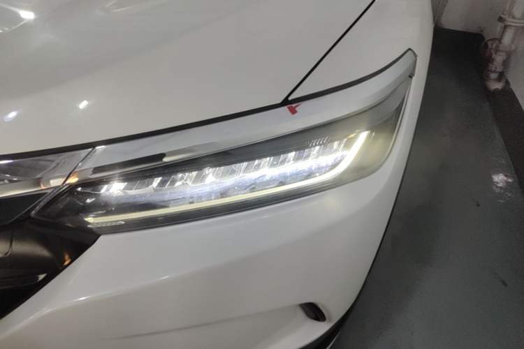 Used Honda Breeze 2020 240TURBO CVT Two-Wheel Drive Prestige Edition Left Front Headlight